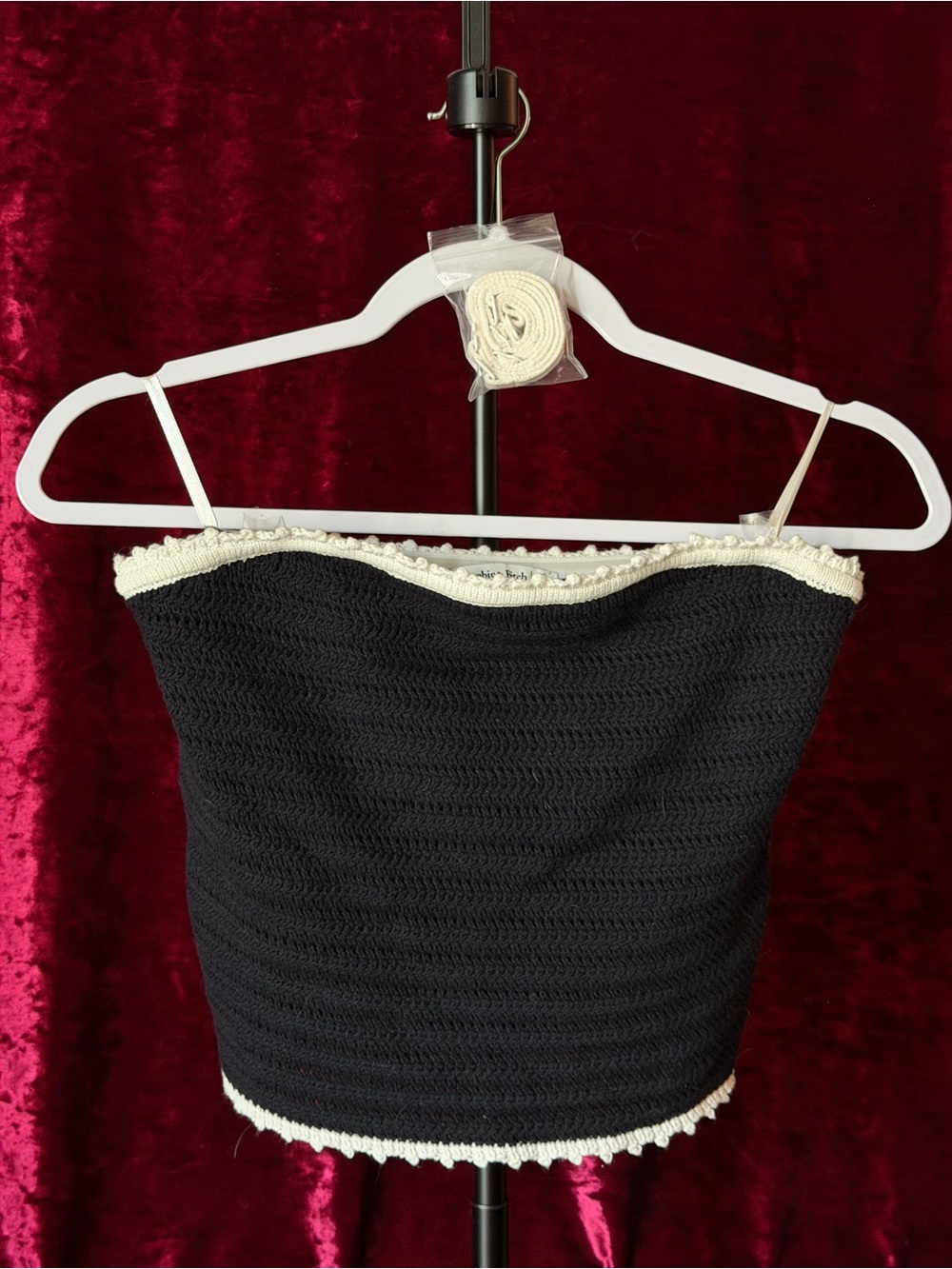 Abercrombie Women's Black Strapless Crochet Crop Top with Cream Trim